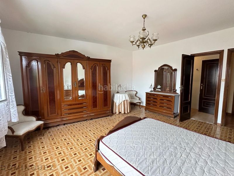 Foto a47a9e71-ef14-4c41-b8d2-6849b6d57f7a. Casa amb aparcament a Marín