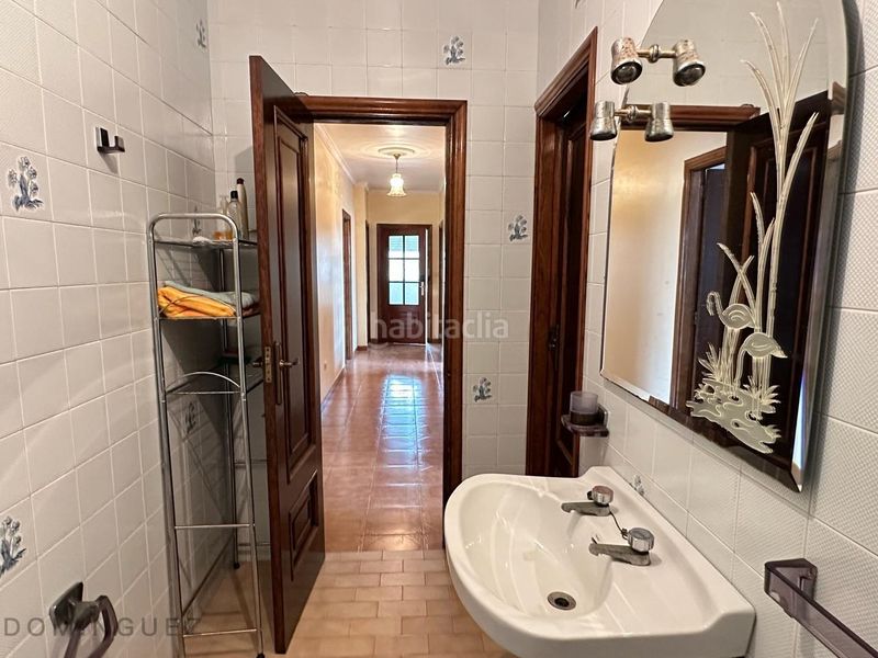 Foto e7dbb6f9-4eb1-48a2-93fa-6037ffbd0748. Casa amb aparcament a Marín