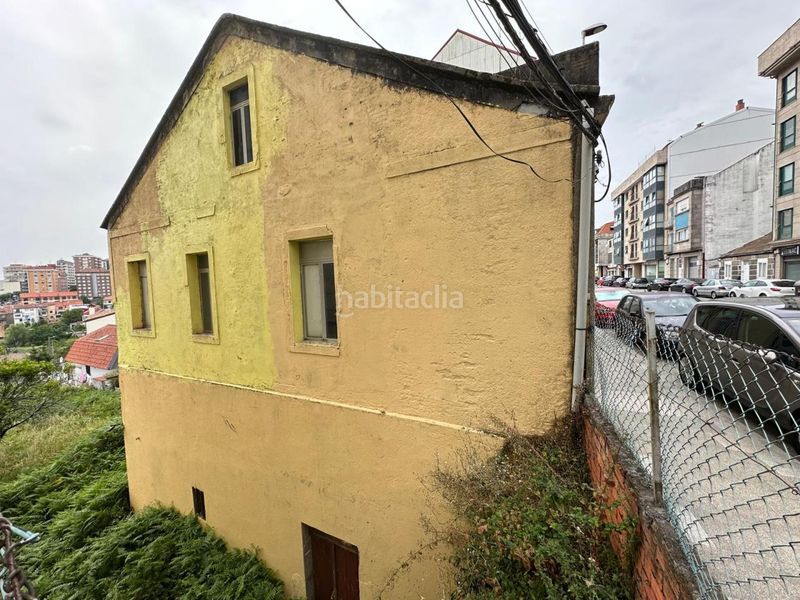 Foto c84ec772-ad4a-4214-b659-4f83b2aed668. Terreny residencial a Lavadores Vigo