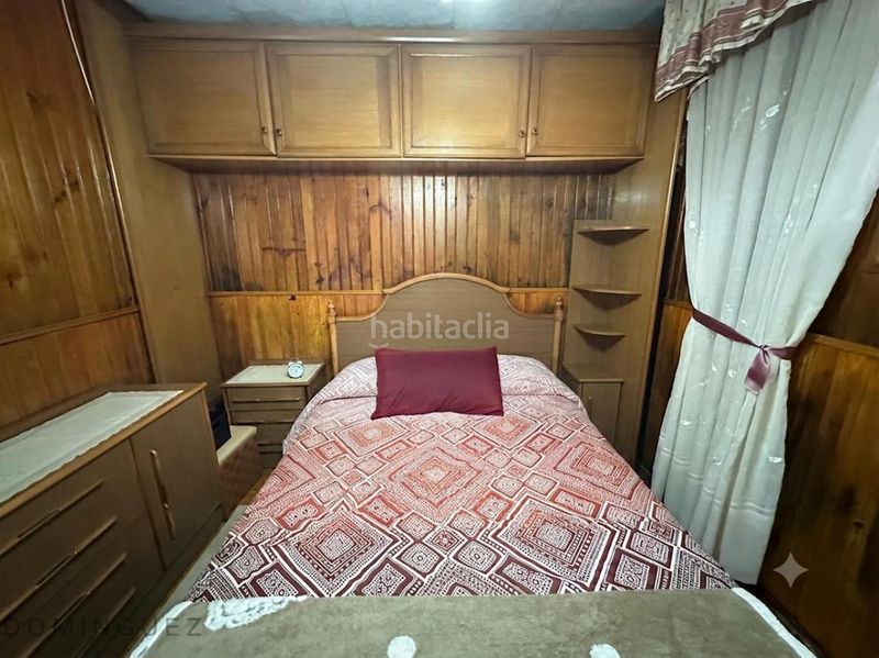 Foto 4d5c03c1-7f3f-49ec-b22a-05b55d68501e. Casa amb aparcament a Lavadores Vigo