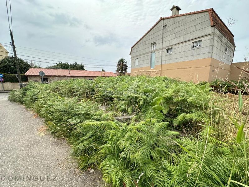 Foto 1f19f04d-b3e1-4757-b168-74d64263bcd3. Terreny residencial a Sardoma - Castrelos Vigo
