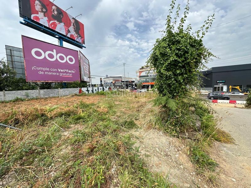 Foto 7c97e8cd-01f3-4fb8-92ff-e05510514c69. Terreny residencial a Sardoma - Castrelos Vigo