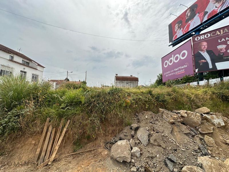 Foto cc967574-e63c-4ef1-b964-3d6591658758. Terreny residencial a Sardoma - Castrelos Vigo