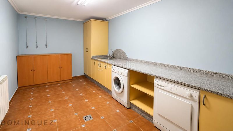 Foto a88edf1a-6bf2-4b05-9d1d-6b3c001c4d1d. Chalet en Bembrive Vigo