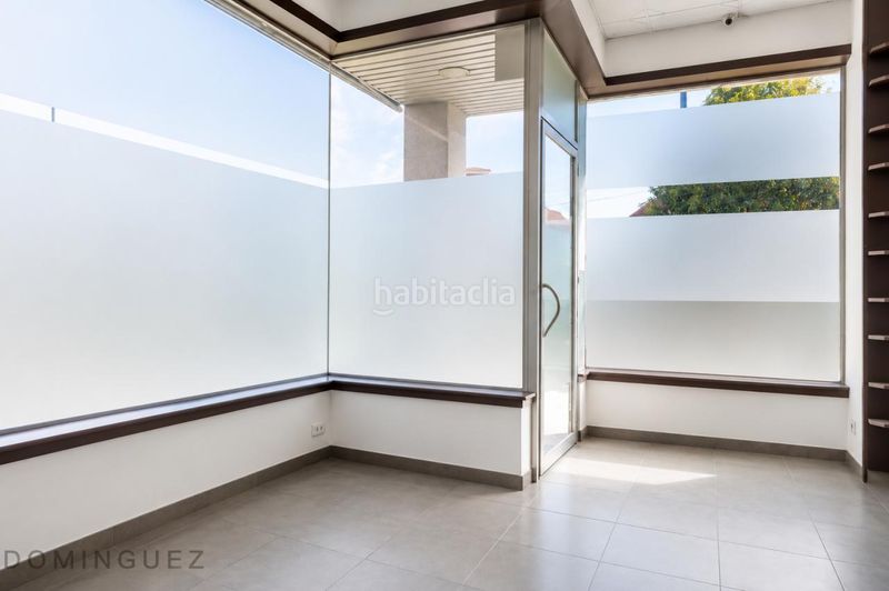 Foto 093e2c68-fb42-42b7-88e9-d730c03b569c. Local comercial a Lavadores Vigo