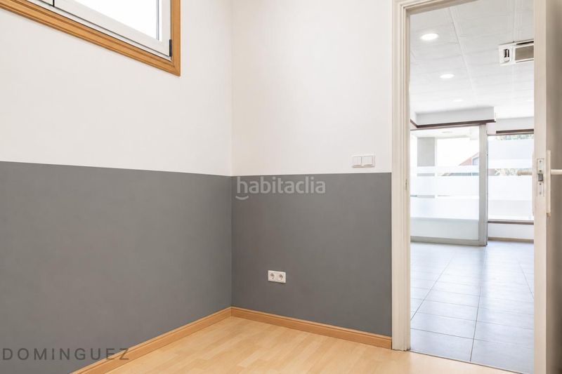Foto 2d11f063-b29d-4e76-8014-560344461e02. Local comercial a Lavadores Vigo