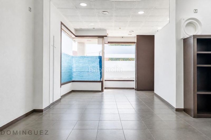 Foto 9b8b5e0f-f38f-4566-99fe-3743f720d88f. Local comercial a Lavadores Vigo