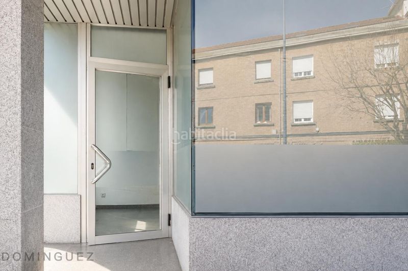 Foto f2d63ced-6165-48c9-8627-3c0c1d7c11d7. Local comercial a Lavadores Vigo