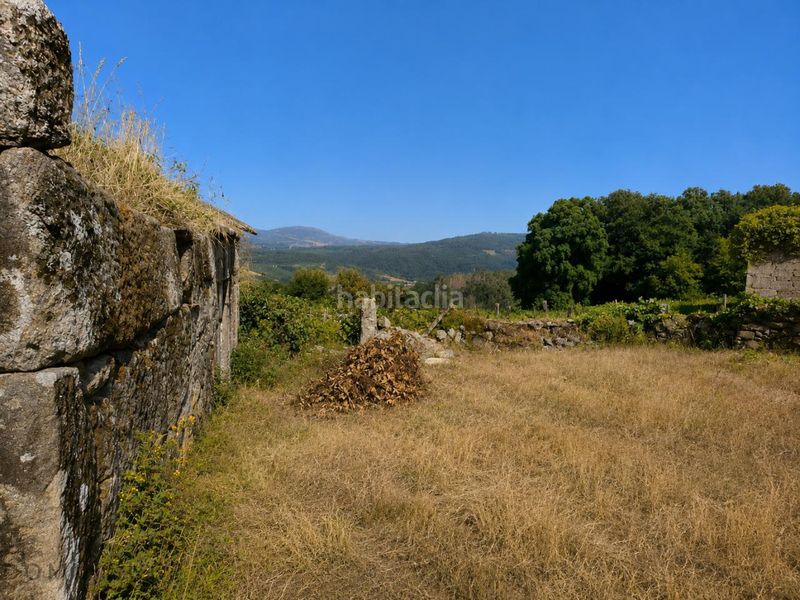 Foto a6be6204-38e6-405a-9268-fa7b657bb347. Casa en Pazos de Borbén