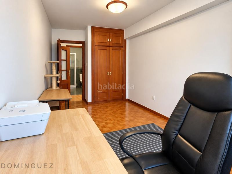 Foto 9fc5b9e0-e9fb-4e6a-a409-9e4df76cf9f9. Pis amb calefacció aparcament a As Travesas - Balaidos Vigo
