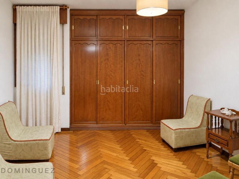 Foto c90032da-2c00-447d-aace-fa7986dd8608. Pis amb calefacció aparcament a Plaza España - Corte Inglés Vigo