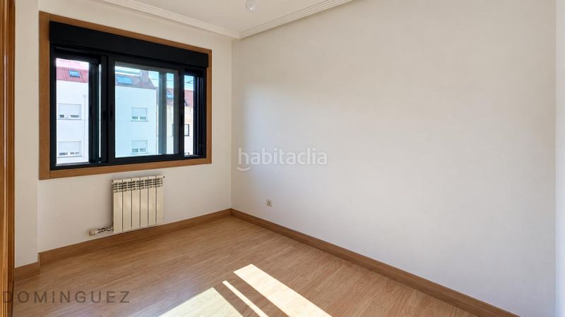 Foto 096d2351-c2c9-4ad5-8278-803be6aa0419. Piso en Lavadores Vigo