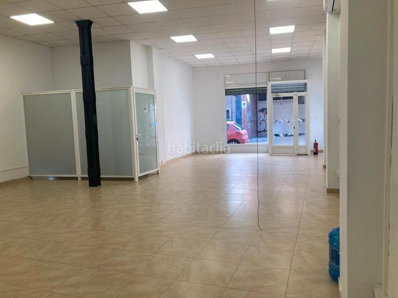 Foto f33dab0a-2cde-4266-8c9e-8184081d6669. Lloguer local comercial a calle de nuestra señora de bonaria 9 a Zaragoza