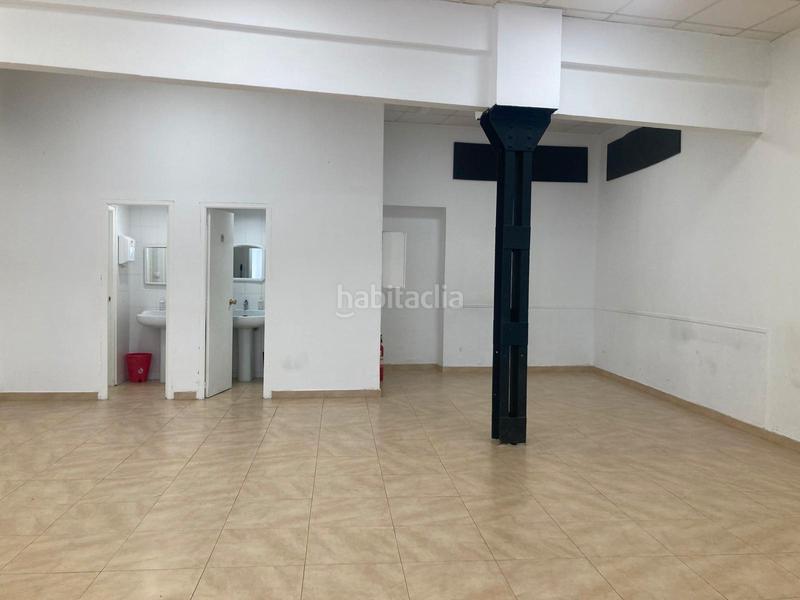 Foto c8914b4f-e816-417d-b885-632e6d9a90ad. Location local commercial dans calle de nuestra señora de bonaria 9 dans Zaragoza