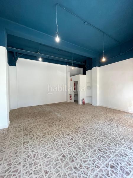 Foto eef2f5aa-6515-4849-bce5-fc29fef95b10. Rent business premise in calle de balaitús 11 in Casablanca Zaragoza