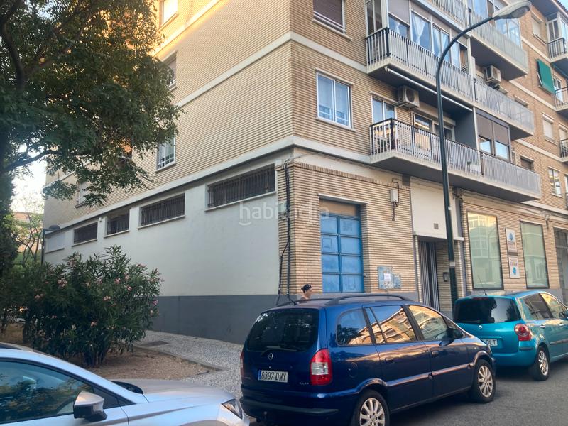 Foto 9302d049-070d-403b-9018-74d1a6935b43. Alquiler local comercial en calle de brazato 8 local grande Casablanca en Zaragoza