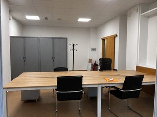 Miete Büro in Calle de brazato 3