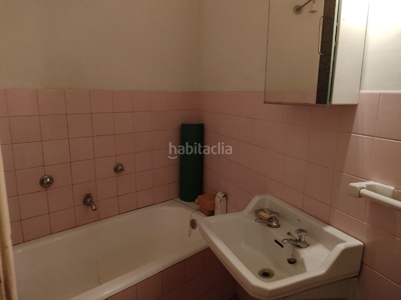 Foto 6b3db81c-4f00-4582-a34e-e446b61e22b1. Casa amb aparcament a Bañeza (La)