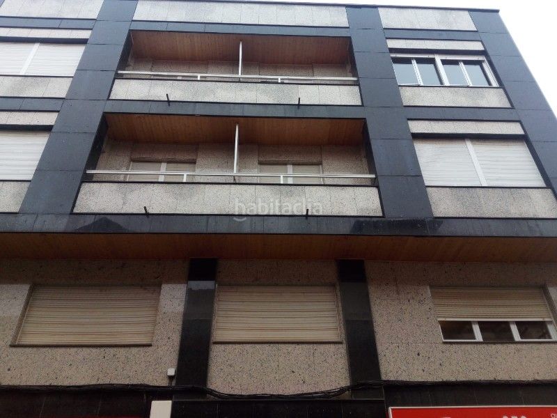 Foto c93c5ced-d37b-435d-8f8c-838a9d1ee5e4. Pis a Bañeza (La)