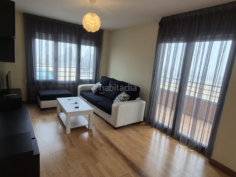 Foto a1bbd101-1b41-4c10-aac7-db7ec914250a. Pis amb calefacció aparcament a Bañeza (La)