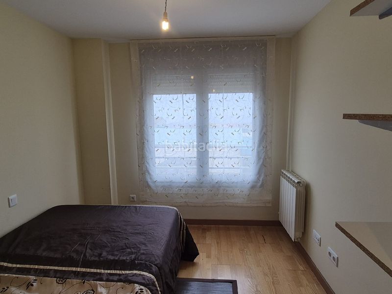 Foto ae249503-f9ec-4693-b630-44876cccfbac. Pis amb calefacció aparcament a Bañeza (La)