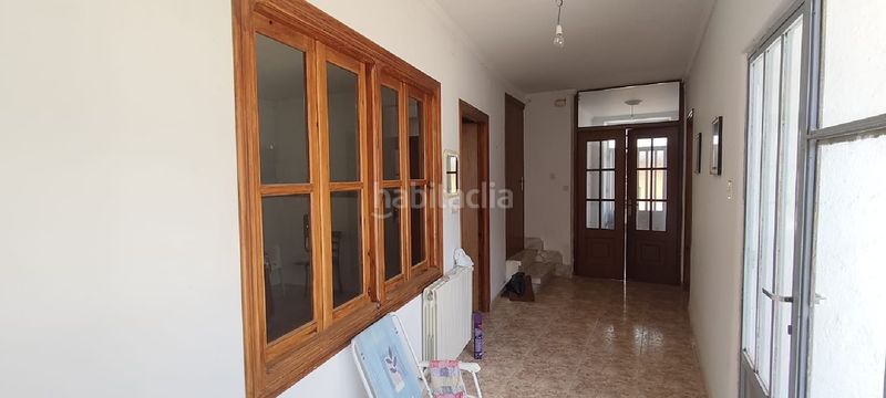 Foto 1963cb16-9ff0-425a-b7fd-47d65878d5c9. Casa amb calefacció aparcament a Castrocalbón