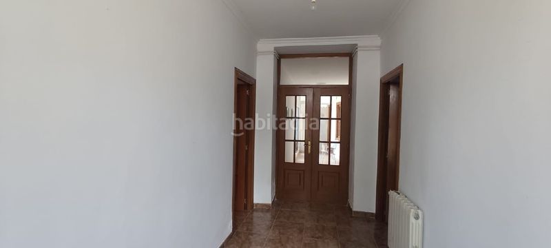 Foto 869604f6-4446-4fbf-ac9d-c9e900222218. Casa amb calefacció aparcament a Castrocalbón