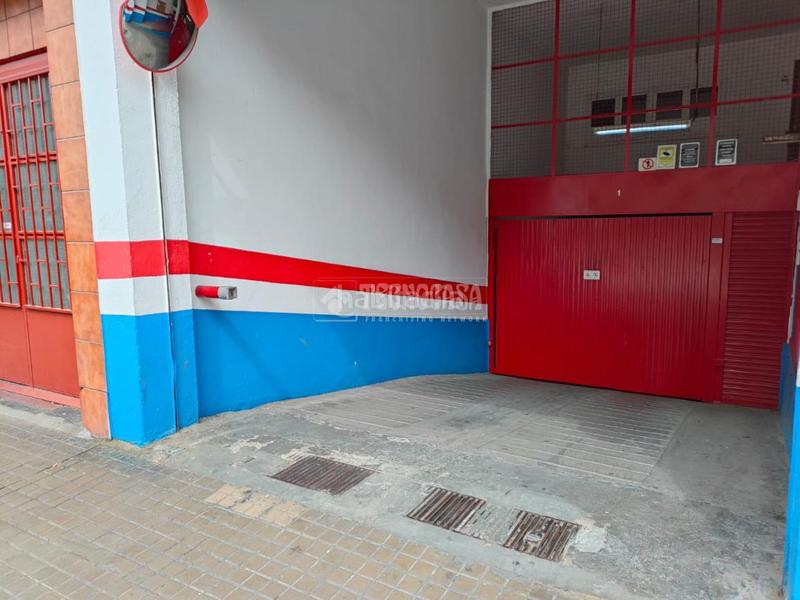 Foto 1644d573-c187-4c94-8204-0b8505ad69c1. Autoparkplatz in Las Fuentes Zaragoza