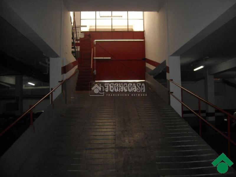 Foto 9c56dfe1-6e03-4f99-93ef-8fbcaf5225d7. Autoparkplatz in Las Fuentes Zaragoza