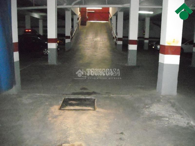 Foto a1c0f936-50c1-4fe3-8afe-8df002a10334. Autoparkplatz in Las Fuentes Zaragoza