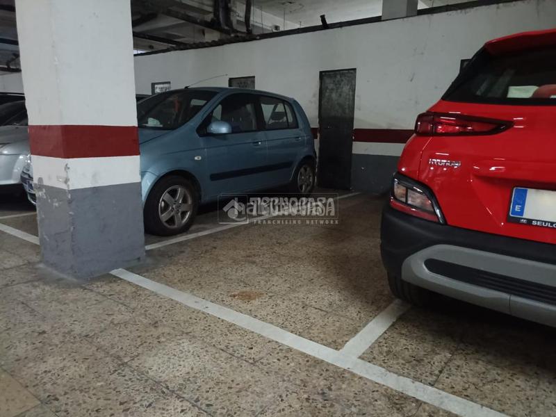 Foto 108b454f-11c8-41a3-9eda-ecc7ccbaa3ed. Posto auto in Las Fuentes Zaragoza