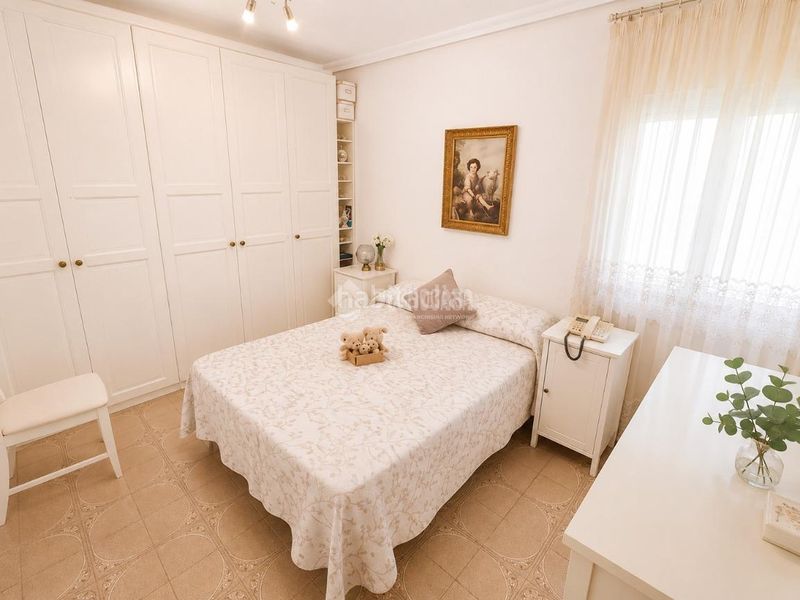 Foto 83c23220-5987-4b43-8eec-1f583ed94e55. Piso  en venta en Las Fuentes Zaragoza