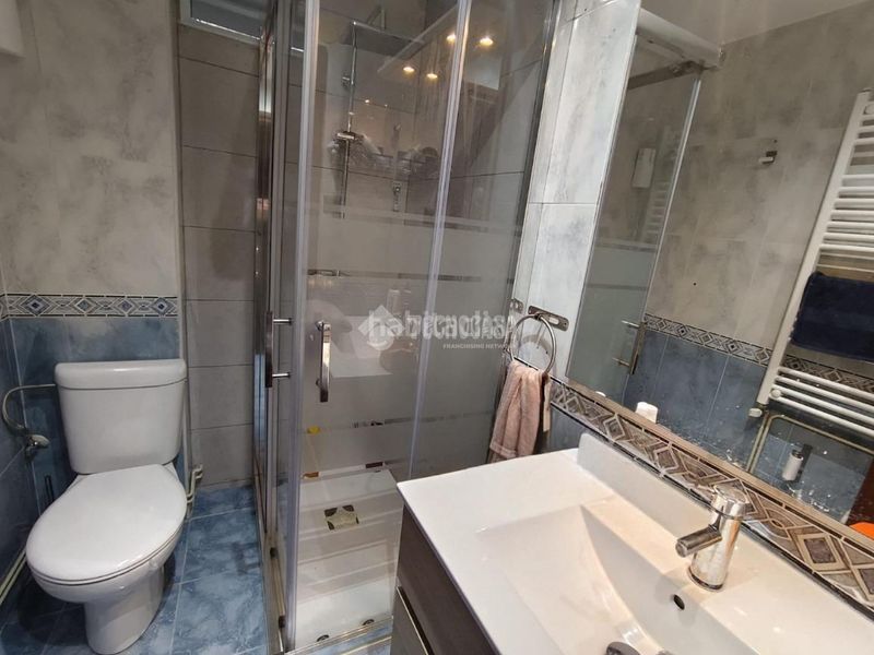 Foto f1c9e921-0dc4-47f7-aa35-ab727978dab9. Pis a Las Fuentes Zaragoza