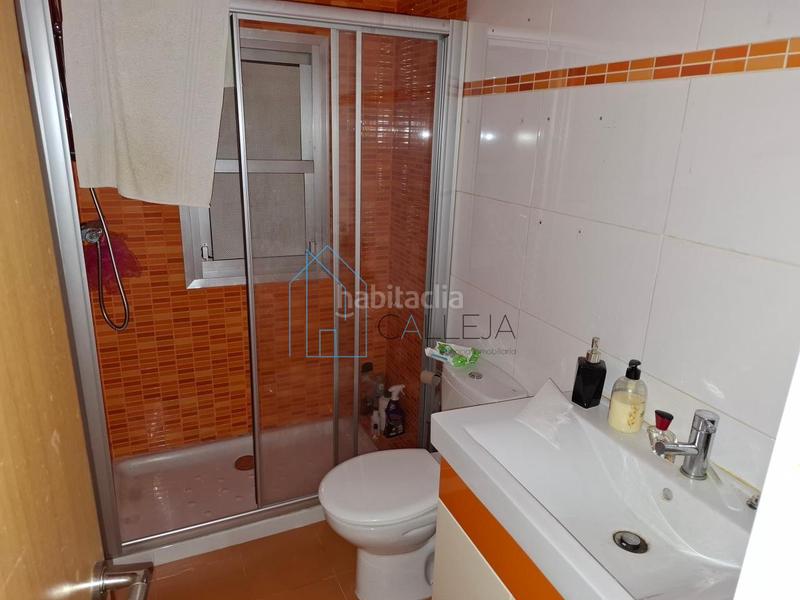 Foto 16f7d0cd-5c66-45b7-b2d5-1cb57f15e3f1. Casa con riscaldamento parcheggio in Barrocanes Ourense