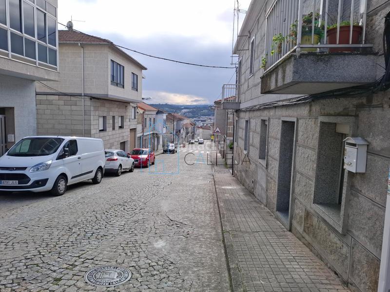 Foto 37c1b06b-708f-4c2f-8560-7679155f81ec. Casa con riscaldamento parcheggio in Barrocanes Ourense