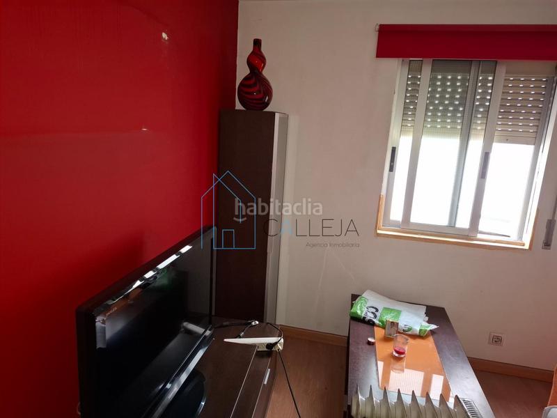 Foto b6633c13-b5a5-4f7e-af74-e146211eedc5. Casa con riscaldamento parcheggio in Barrocanes Ourense