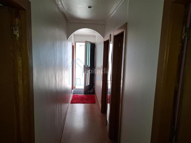 Foto f8e4e702-9d7f-49a7-9dff-d430ab284591. Casa con riscaldamento parcheggio in Barrocanes Ourense