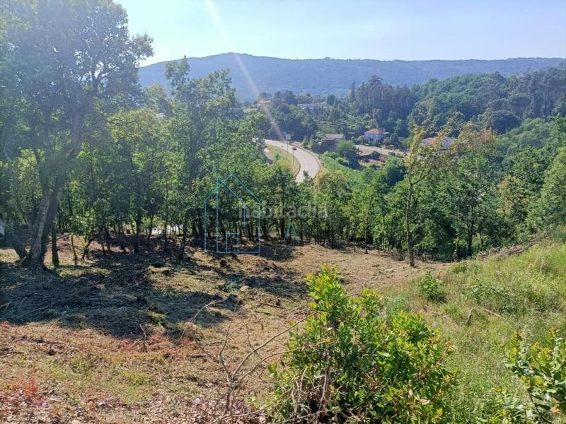 Foto 94d6db1c-27dc-49e5-81ec-e073eef9446f. Residential plot in San Rosendo Ourense
