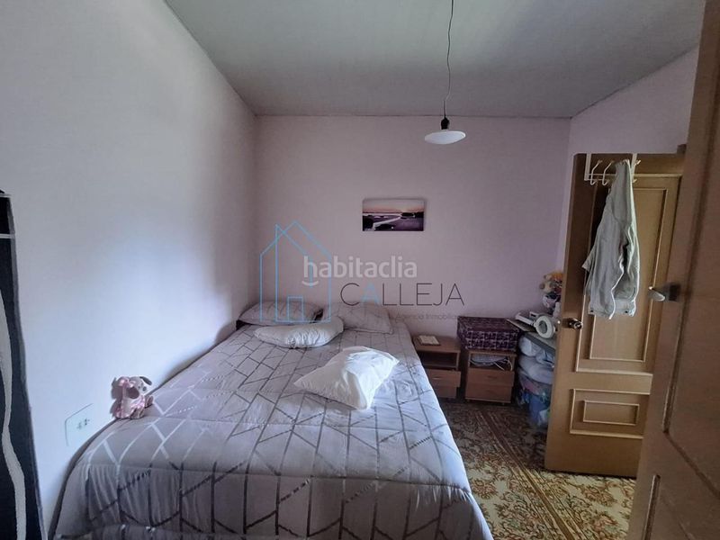 Foto fbc707a4-8e5f-451e-b461-f12a67e89080. Casa amb calefacció a Cenlle
