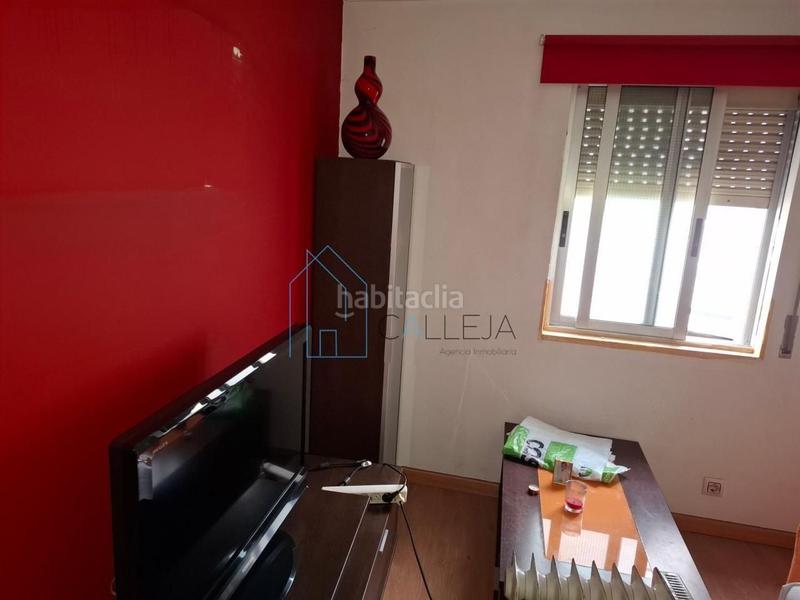 Foto d24de78f-c246-4f88-bcb9-9ffe32a99d76. Casa en Barrocanes Ourense