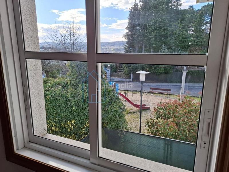 Foto f5cf1c82-2b24-40c7-a6af-73b4f61b222a. Casa adosada en Barrocanes Ourense