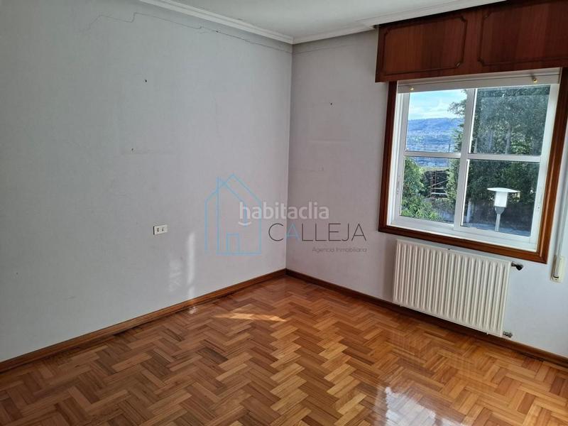 Foto c6703a68-a498-4dee-a35d-902ca30de196. Casa adossada amb calefacció a Barrocanes Ourense