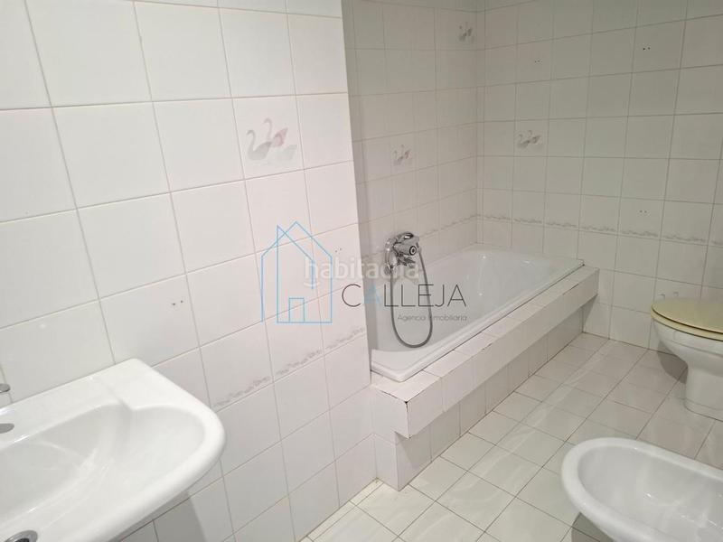 Foto 27fca90f-e6ea-4e26-a25f-38e25de6c698. Maison jumelée avec chauffage dans Barrocanes Ourense