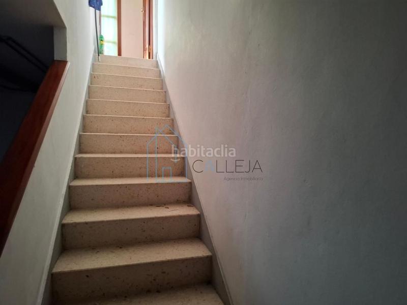 Foto 4aff6edc-a74b-4abc-9171-44434ab62576. Maison jumelée avec chauffage dans Barrocanes Ourense