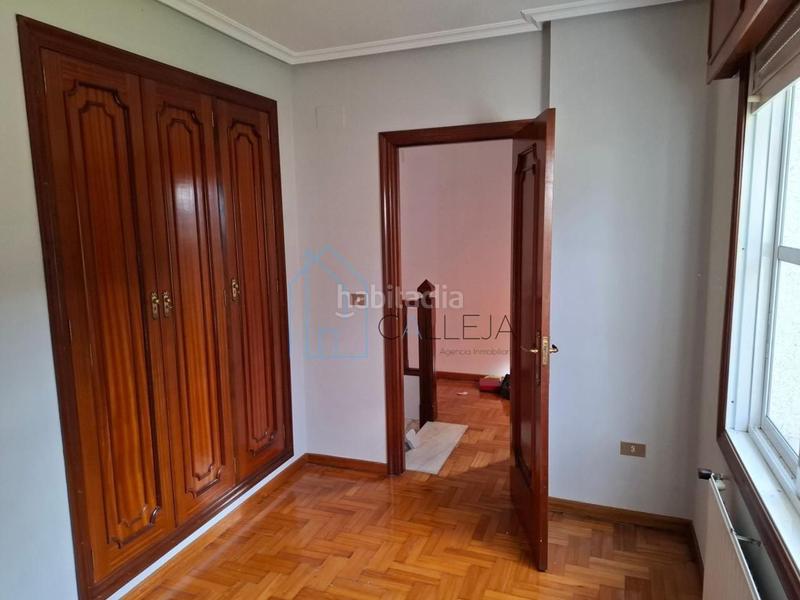 Foto 990687c7-210b-4916-87ab-ac3cf64ef5f8. Maison jumelée avec chauffage dans Barrocanes Ourense