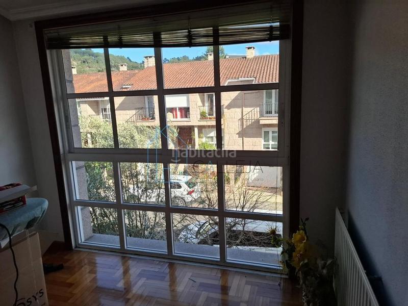 Foto 0a21b668-424f-44c8-9b9d-1f0da3d97c06. Reihenhaus mit heizung in Barrocanes Ourense