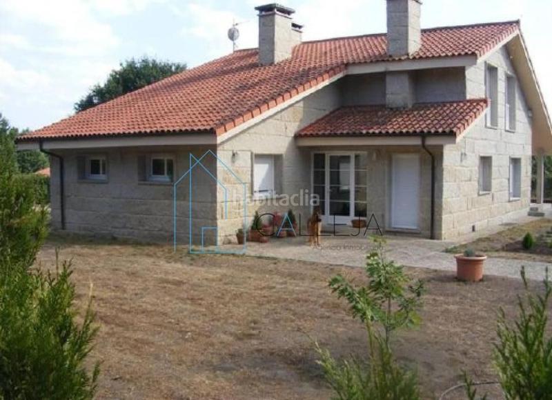 Foto fe9c52aa-4143-4023-9c78-2cb9edf416a3. House with heating in Ventiun Ourense