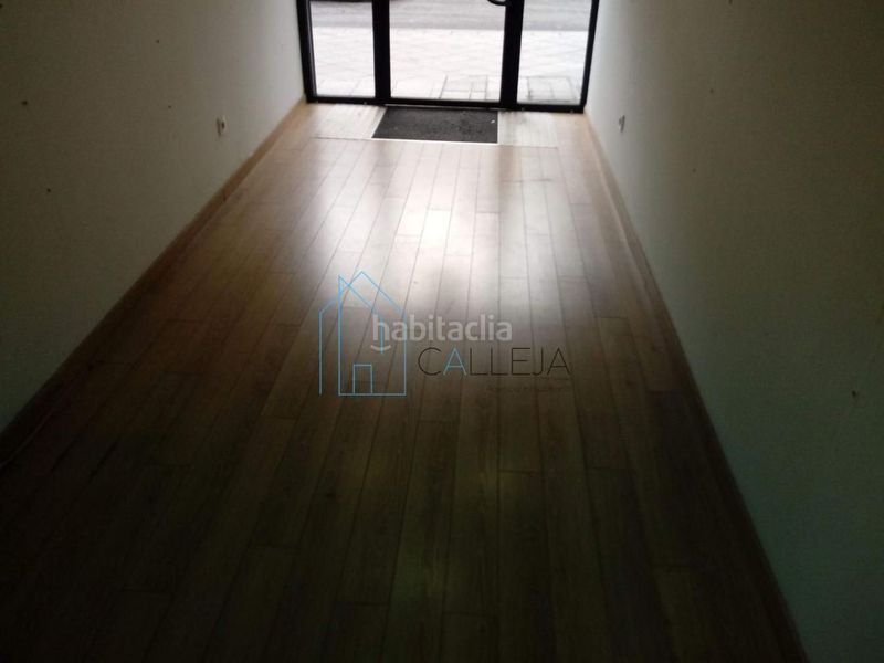 Foto 7ca3de6a-f213-45e0-9ac0-c71cf9b0543c. Local comercial en Centro Ourense