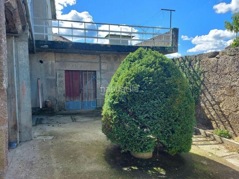 Foto 211aded6-1124-4e1e-a326-ab2b0d8a5d33. Casa in Amoeiro