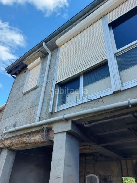 Foto 3bc69741-b68f-4e82-a96b-7bc06a42de22. Casa in Amoeiro